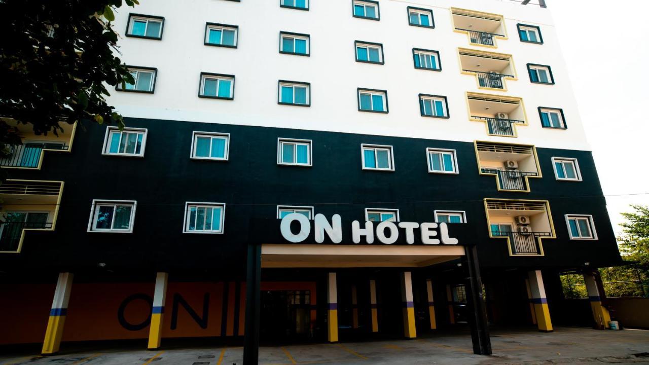 On Hotel Friendship Angeles Luaran gambar